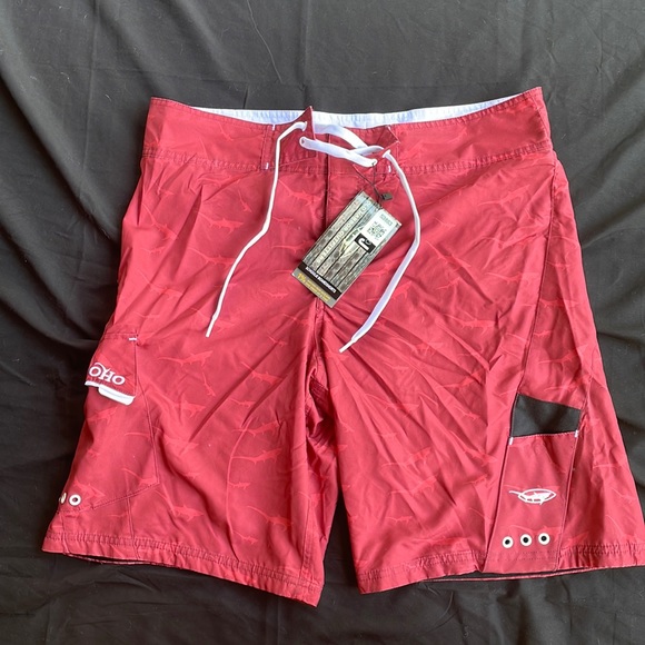 OHO Old Harbor Outfitters Schoolie Boardshorts in red size 36 NWT - Picture 1 of 8